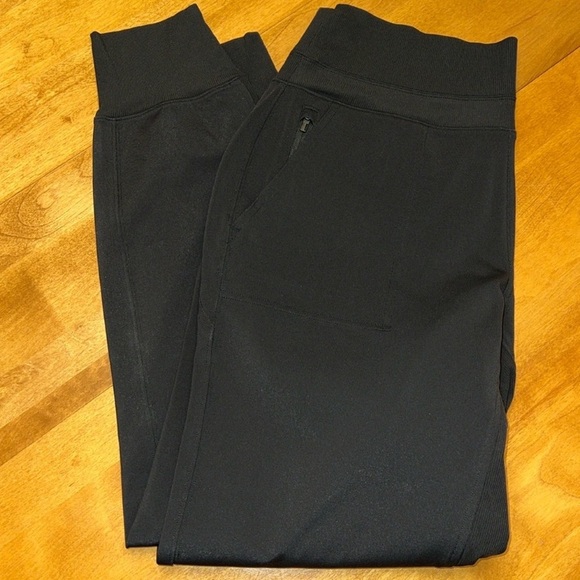 Athleta Venice High Rise Black Joggers - Picture 3 of 7
